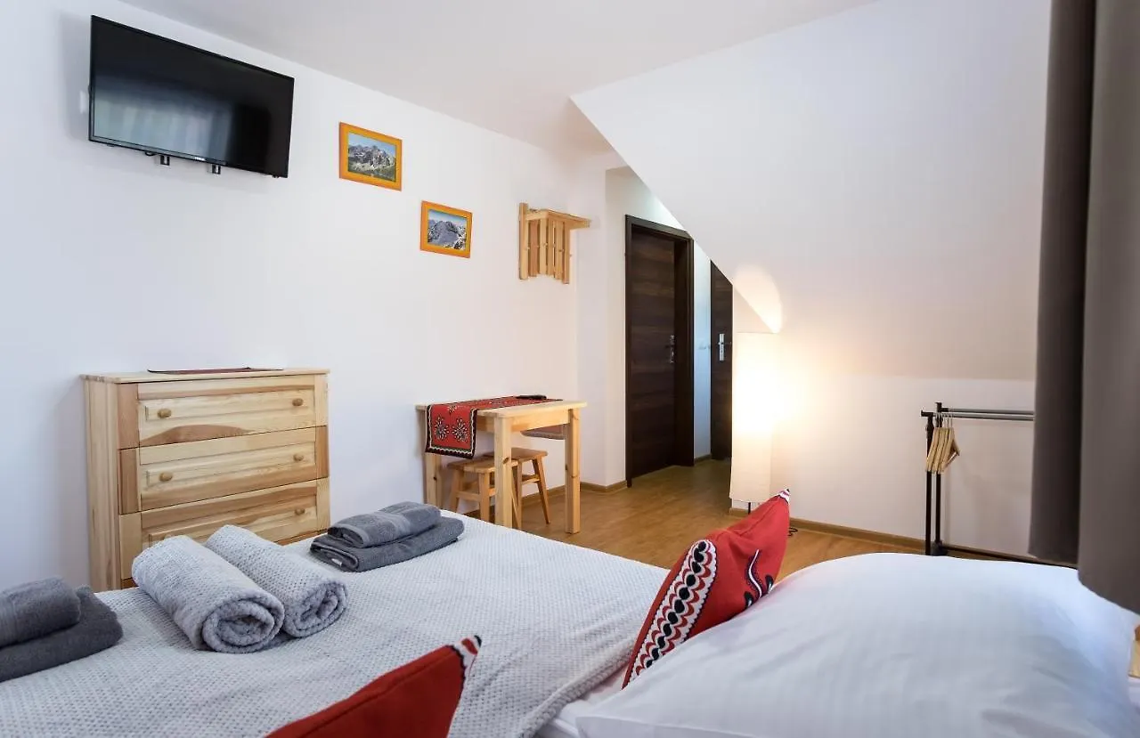 Willa Mala Laka Jacuzzi & Sauna Zakopane Bed & Breakfast