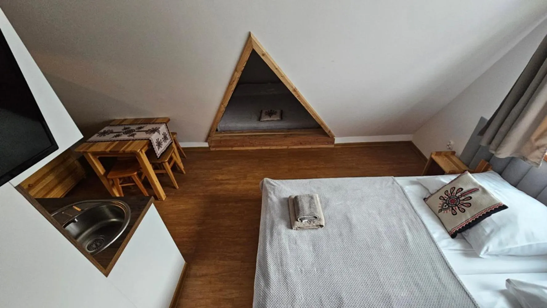 Willa Mala Laka Jacuzzi & Sauna Zakopane Bed & Breakfast